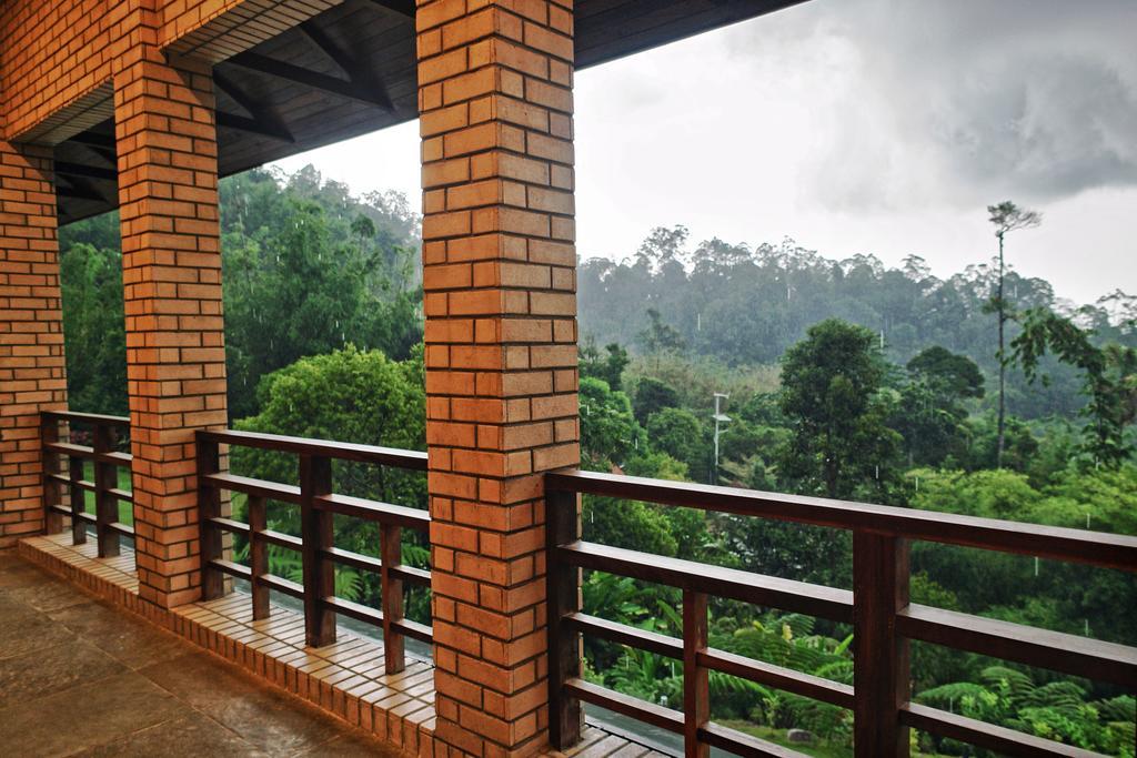 Harmony Valley Retreat Букит-Тингги Экстерьер фото
